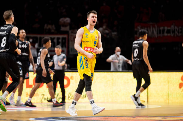 的继承者和 的继承者和