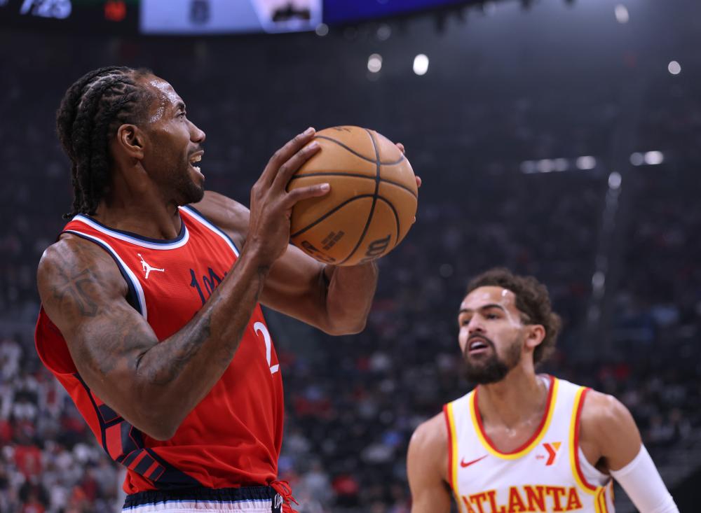 高位策应传 高位策应传