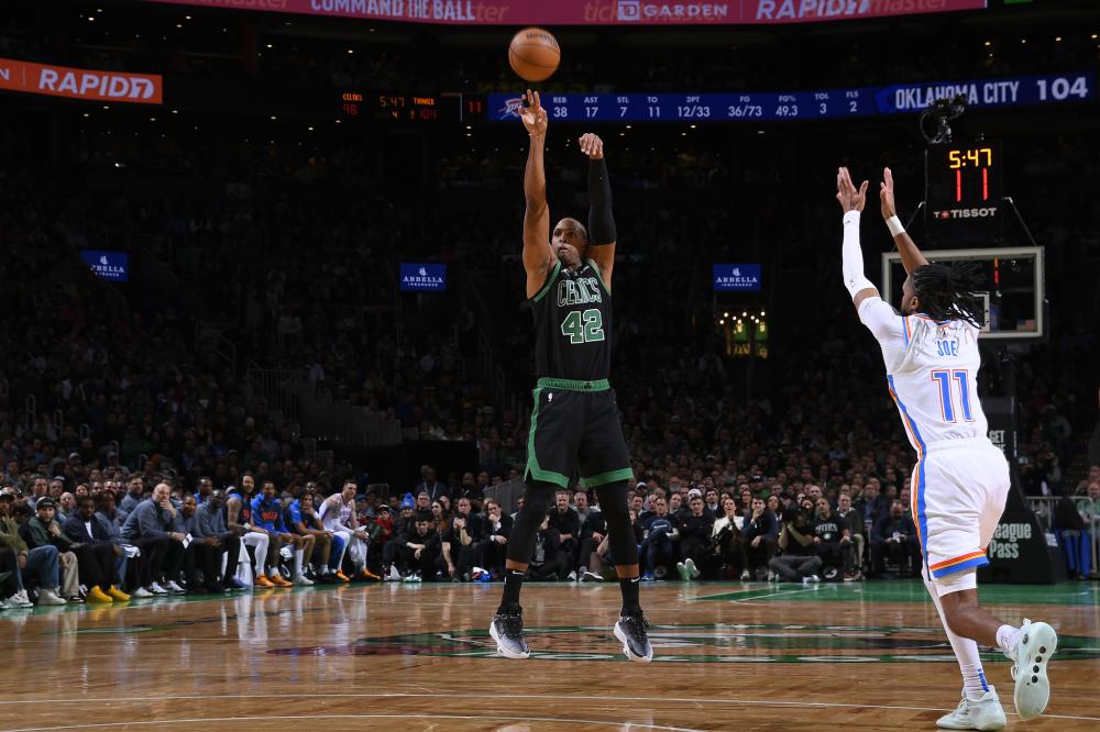 队合作出现 队合作出现