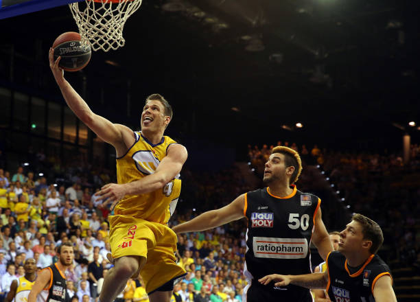 国王vs热火前瞻：拉文PK阿德巴约，谁能率队结束连败？