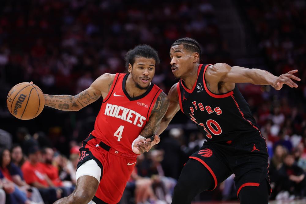 全国春季游泳锦标赛：张展硕收获第三金